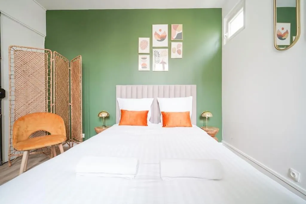 Green Studio Cosy And Confortable - III Paris